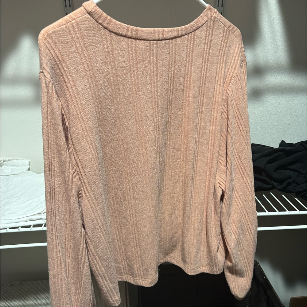 CJLA peach pullover